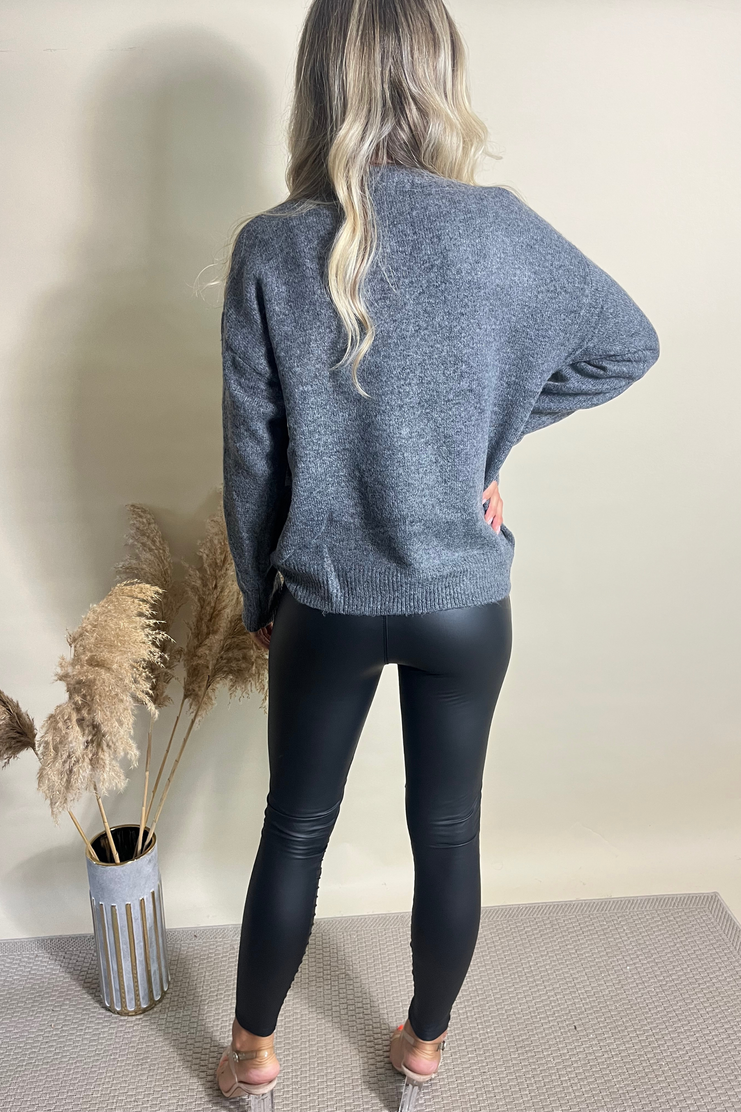 PARIS Slogan Round Neck Sweatshirt
