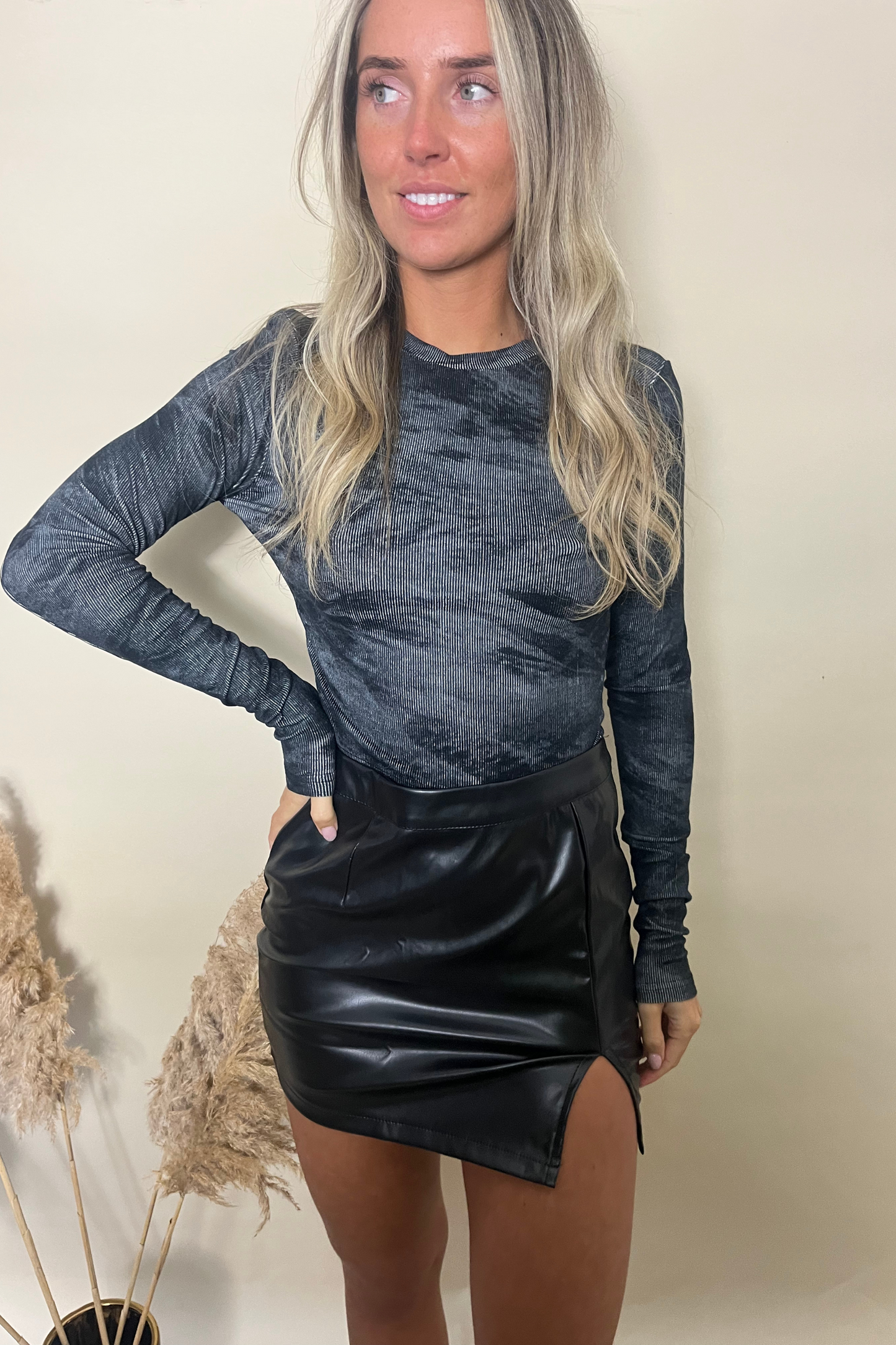 Tie dye round neck long sleeve top