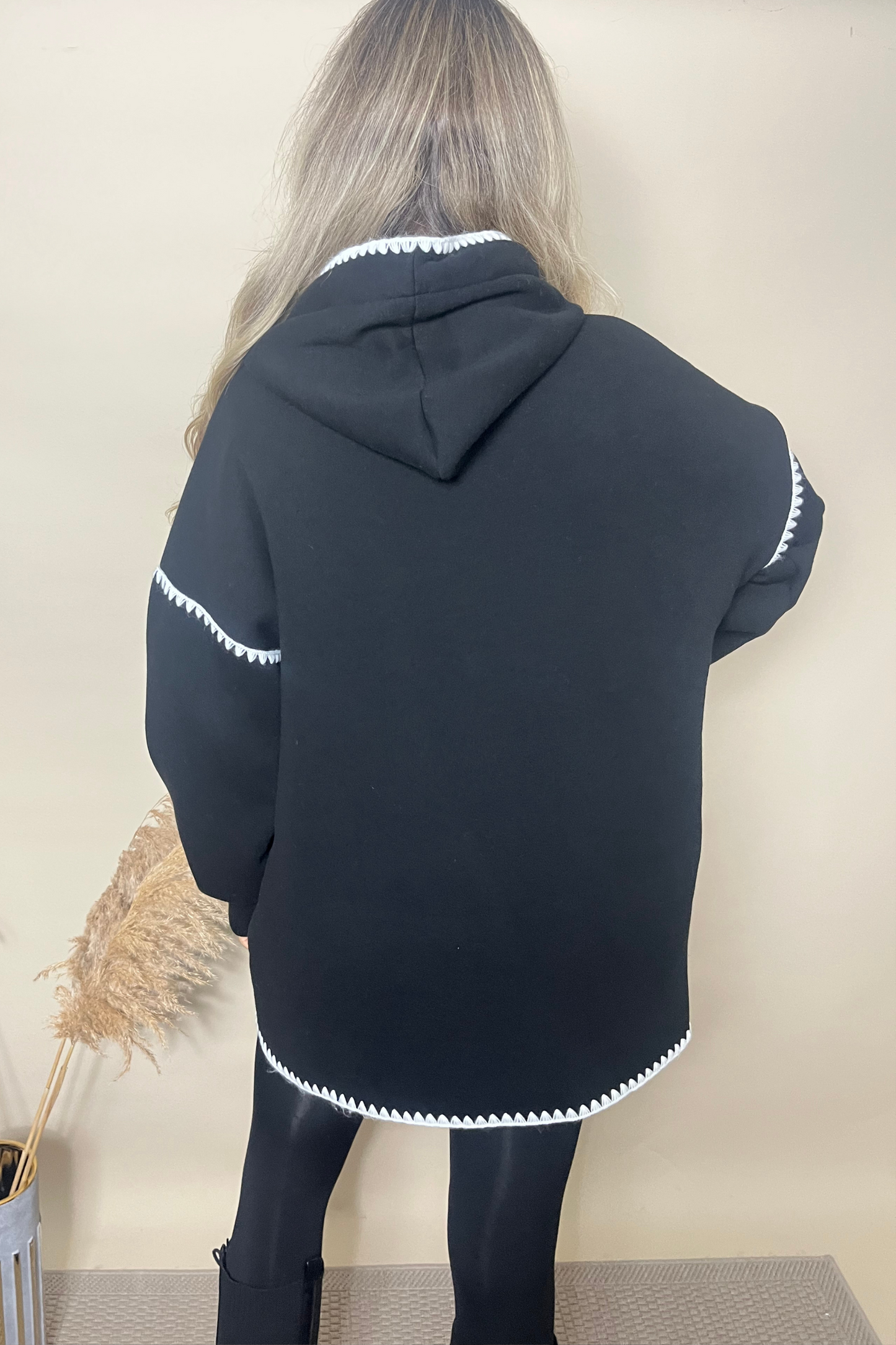 Black contrast Edge Sleeve hoodie