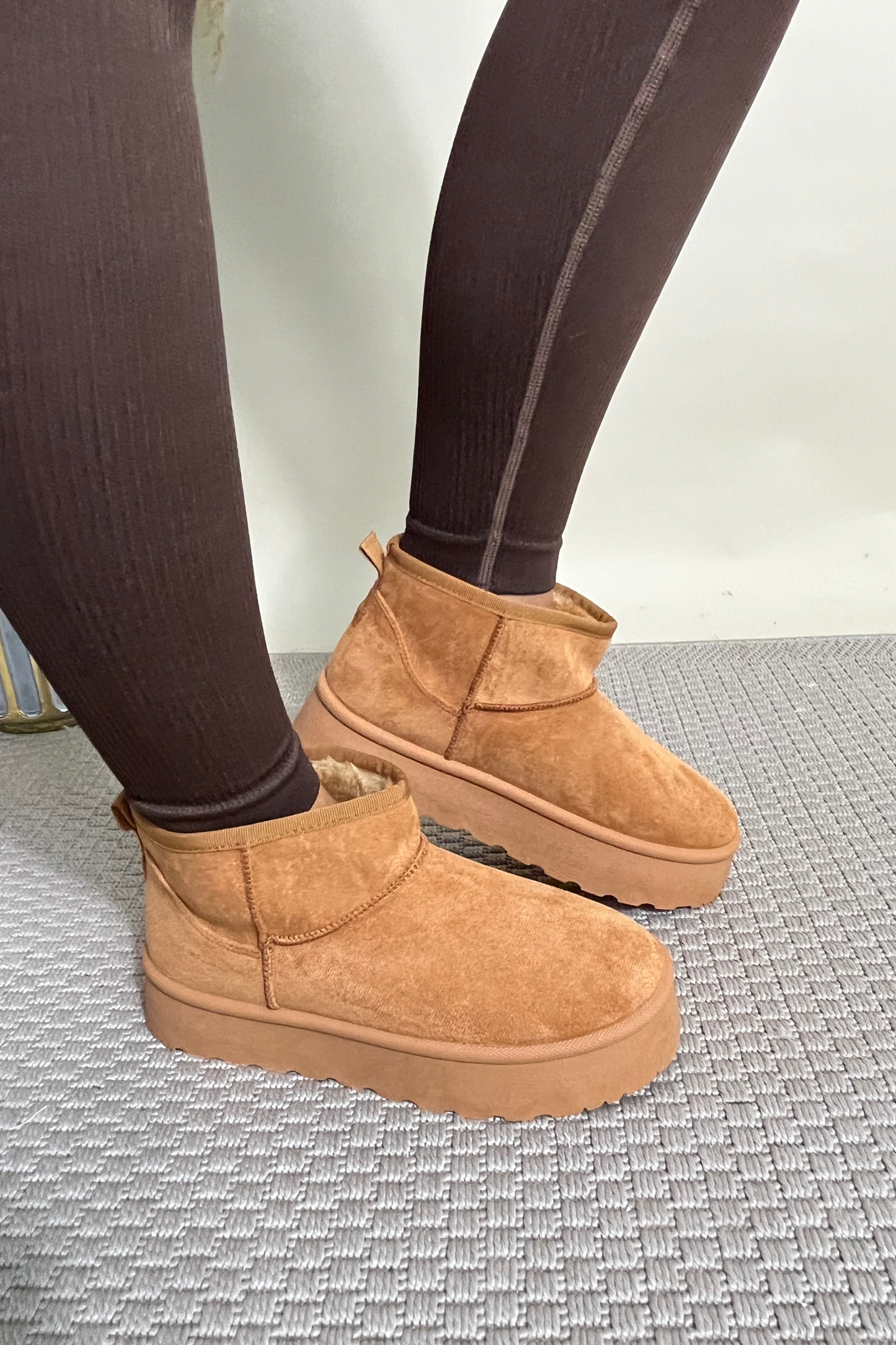 Platform tan faux fur boots