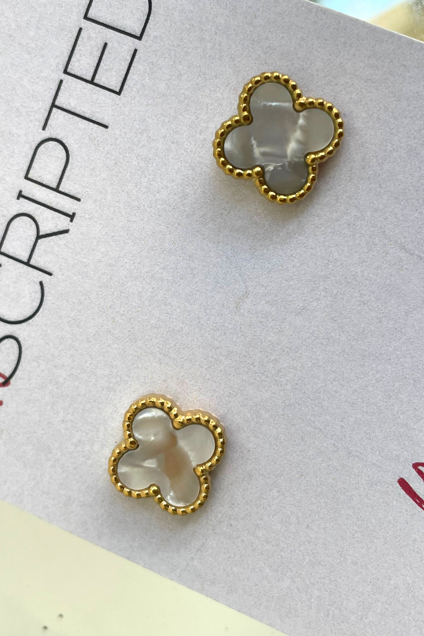 PEARL CLOVER EARRINGS