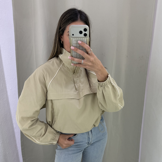 Why Lightweight Jackets &amp; Windbreakers Are Suddenly Everywhere Again