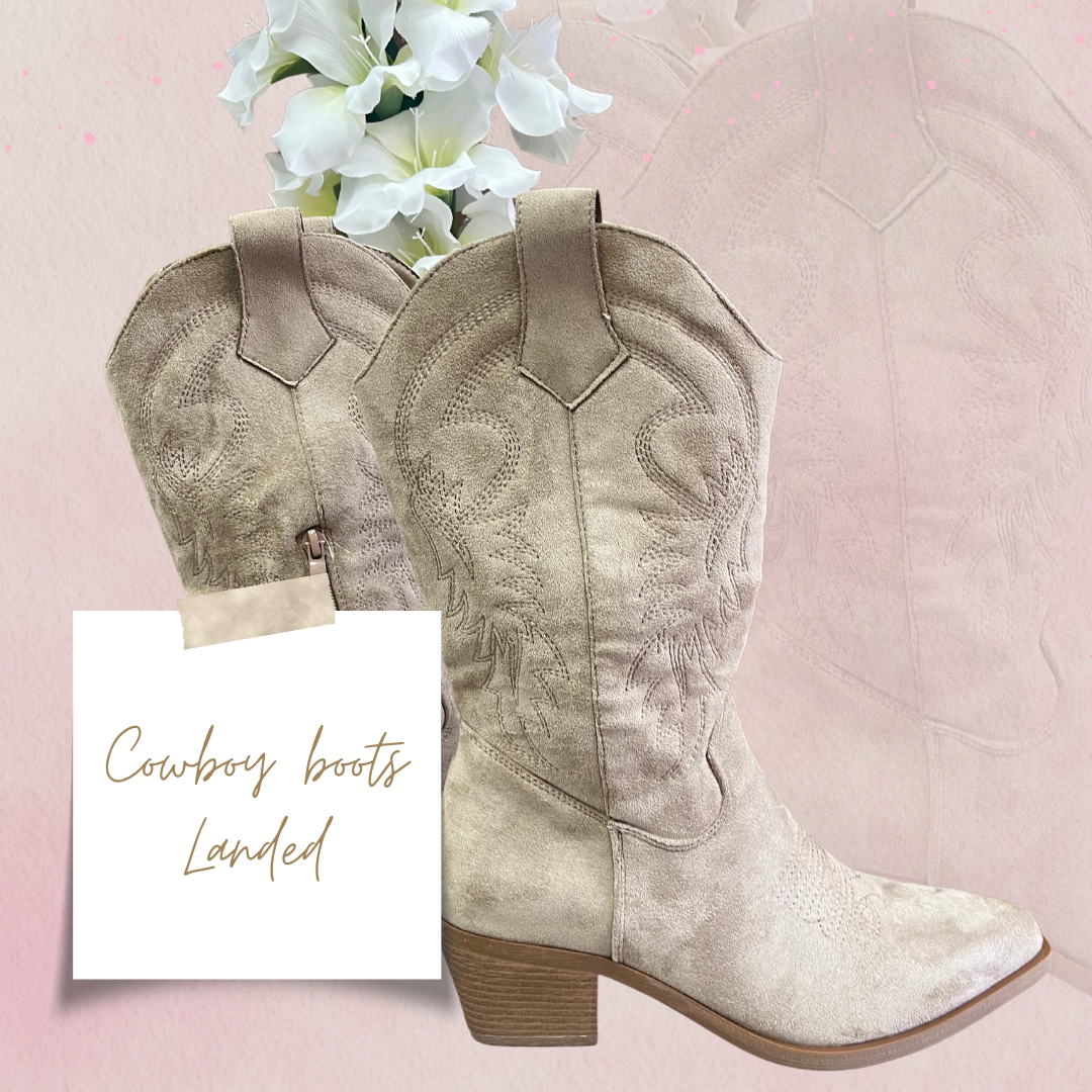 Step Into Style: The Dakota Beige Cowboy Boots 👢🤎