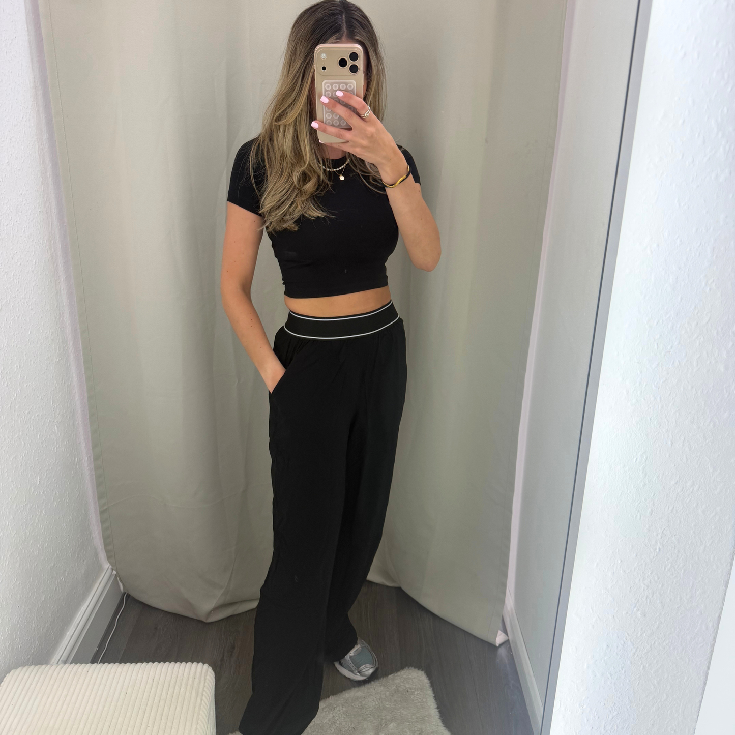 Black baby tee