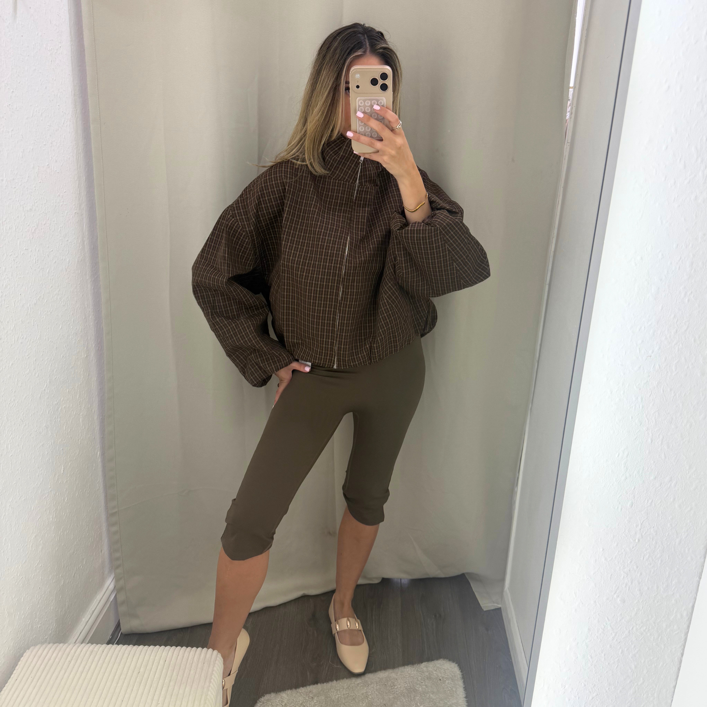 Checked Cropped Windbreaker – Chocolate