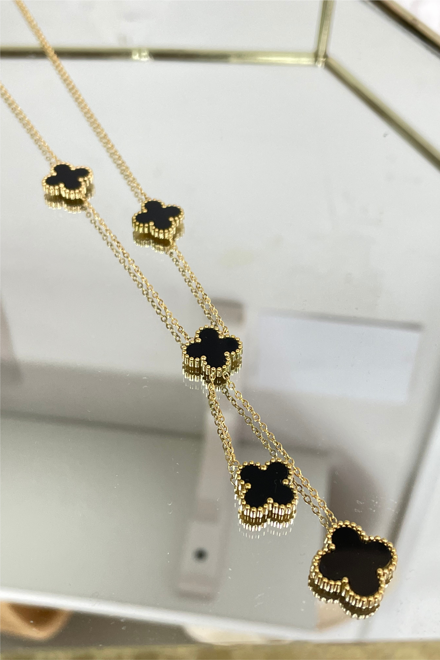 Black clover droplet necklace