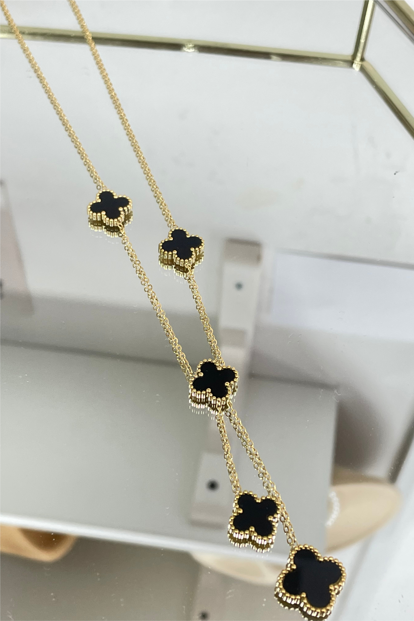 Black clover droplet necklace