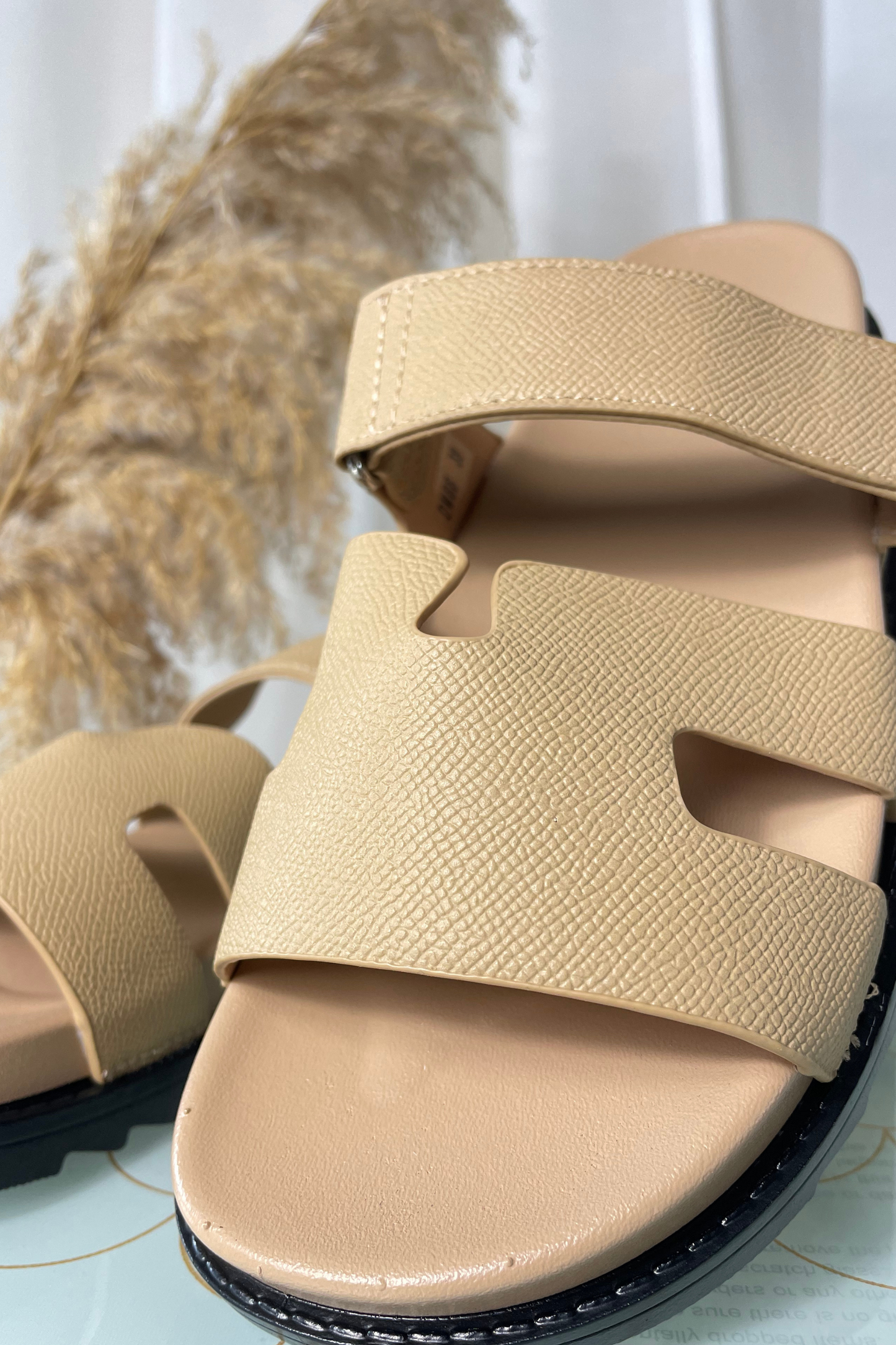 Beige strap sandals