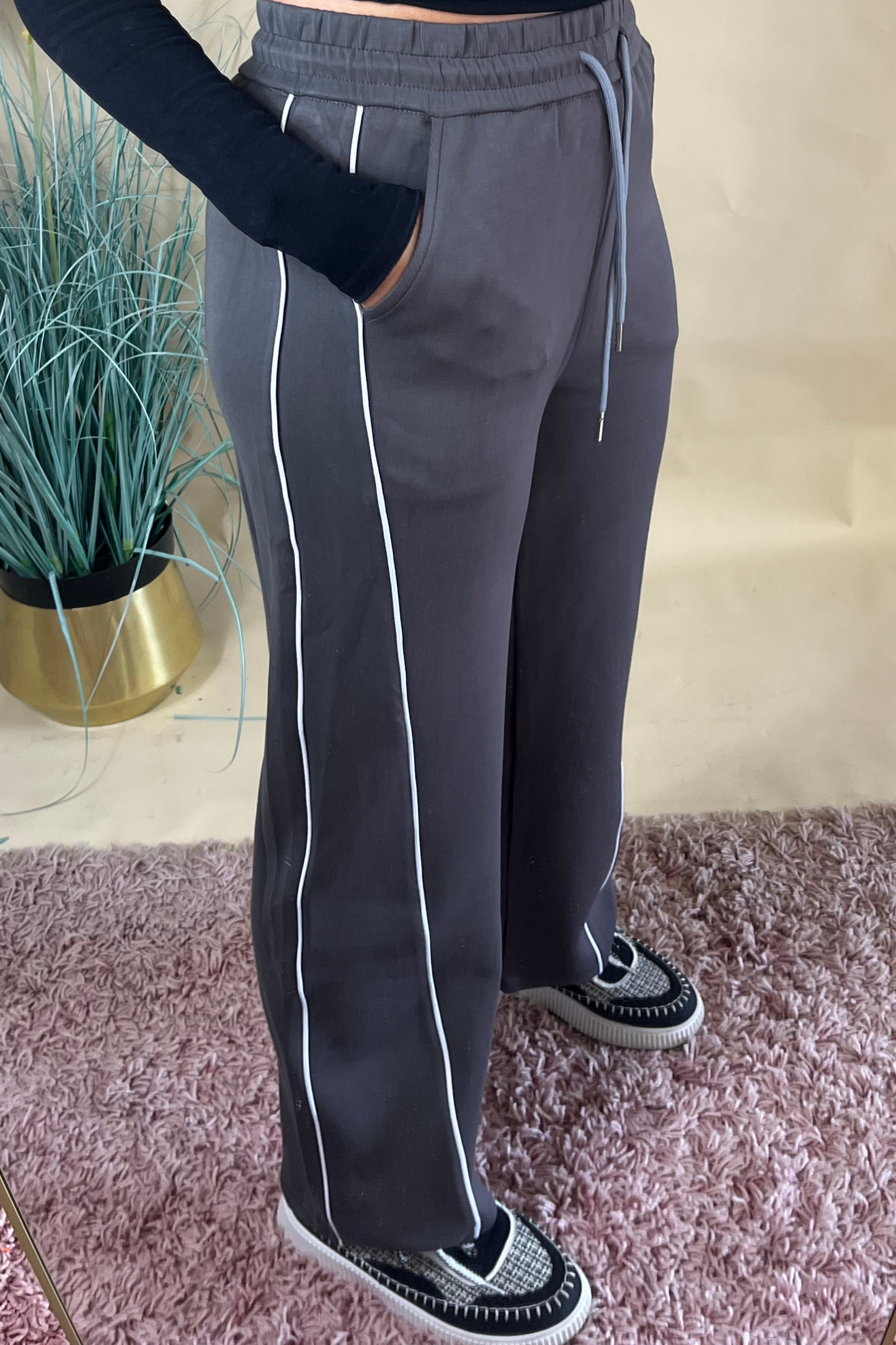 Grey Sweatpants with White Piping – Smart Casual Comfort