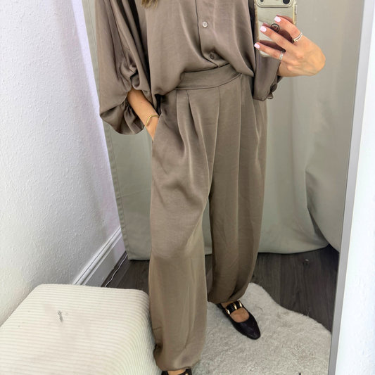 Relaxed Cuff Trousers – Mocha