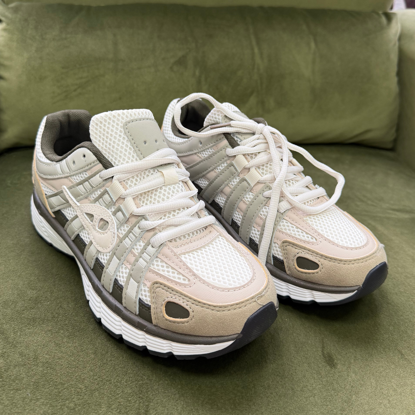 Retro Mesh Trainers