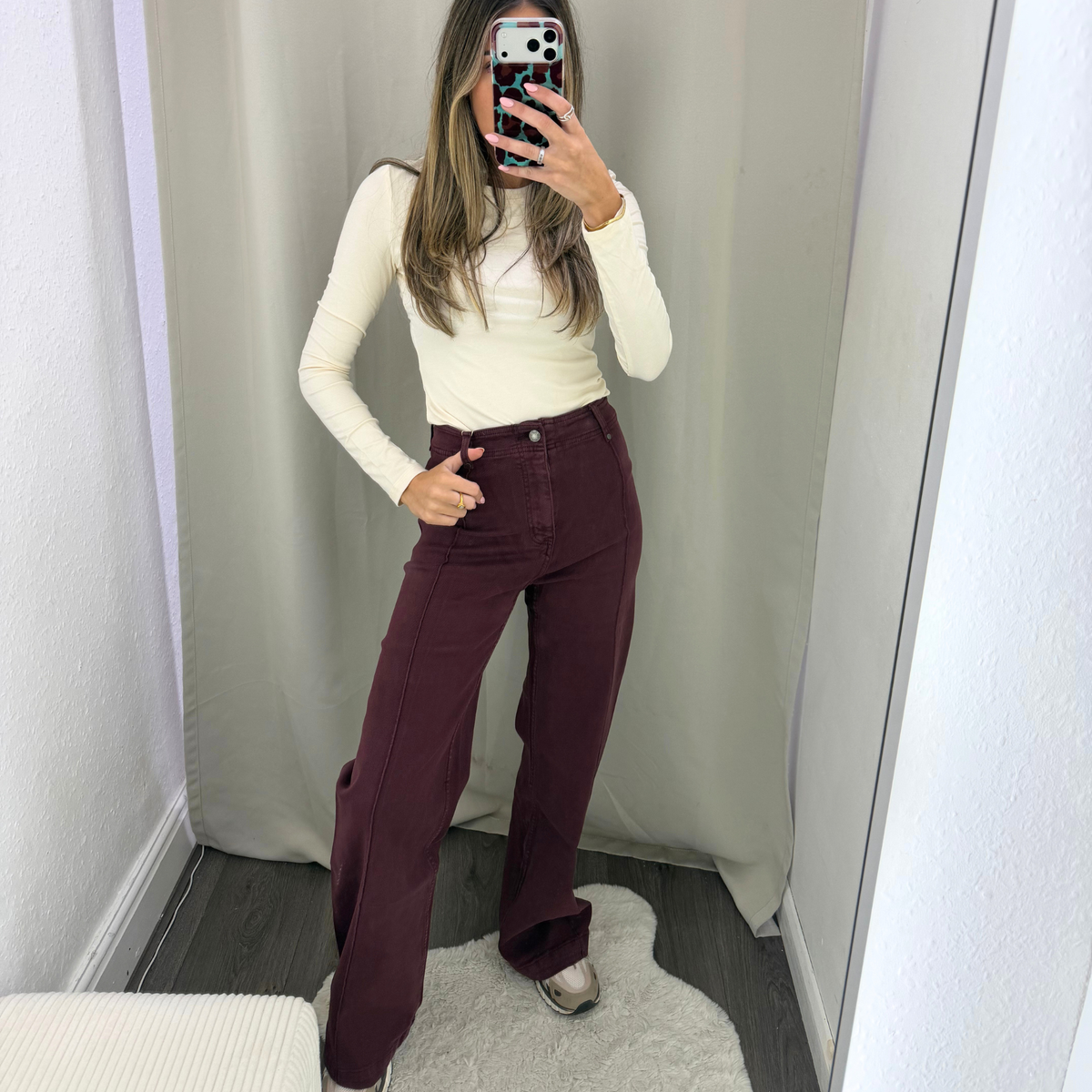 Burgundy High-Waisted Wide-Leg Jeans with Front Seam Detail