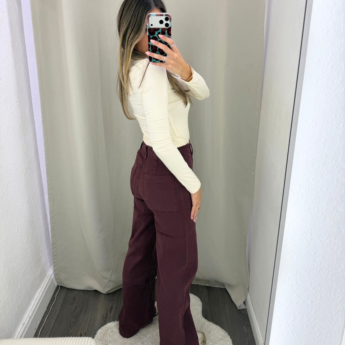 Burgundy High-Waisted Wide-Leg Jeans with Front Seam Detail