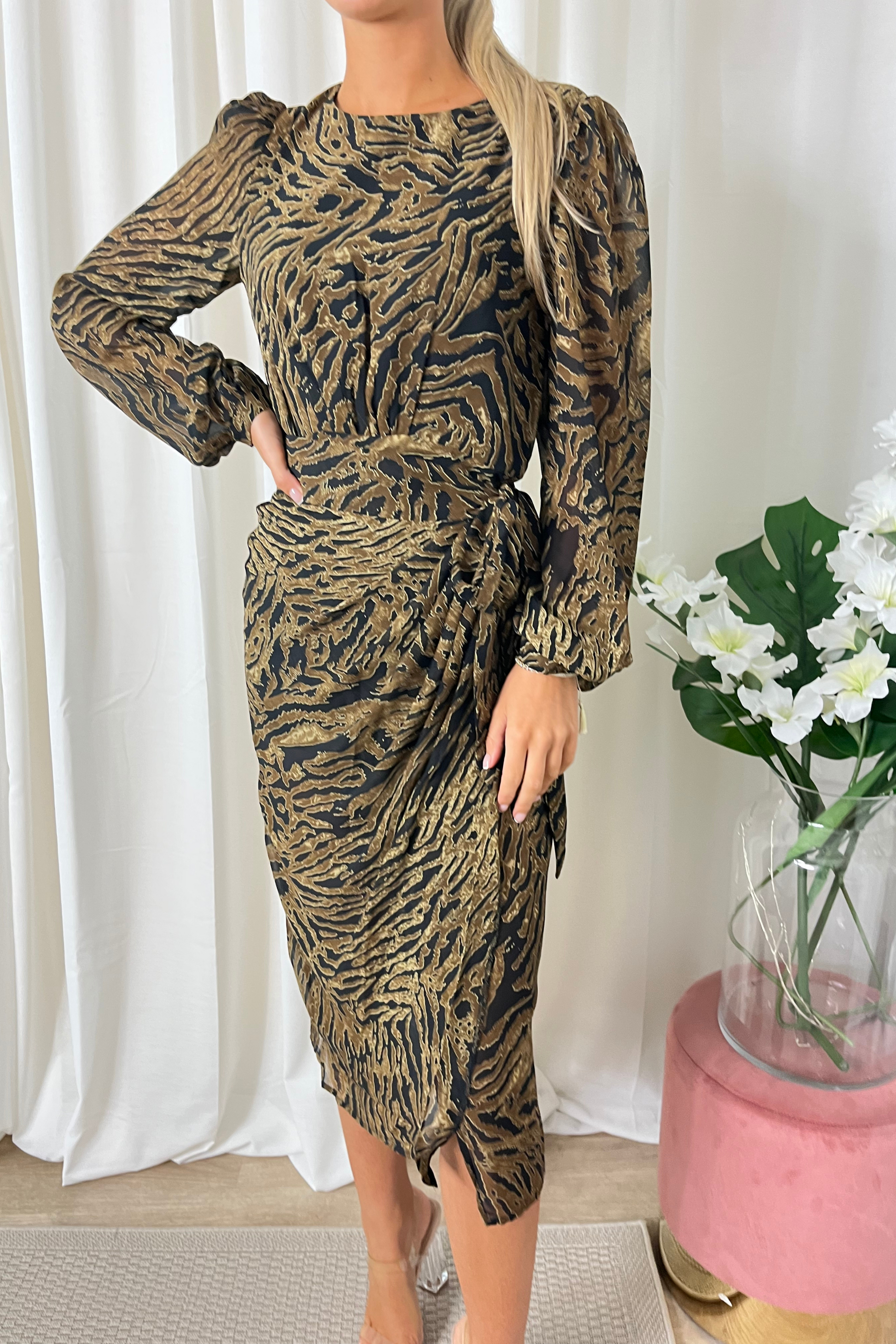 Long sleeve cheetah sales dress